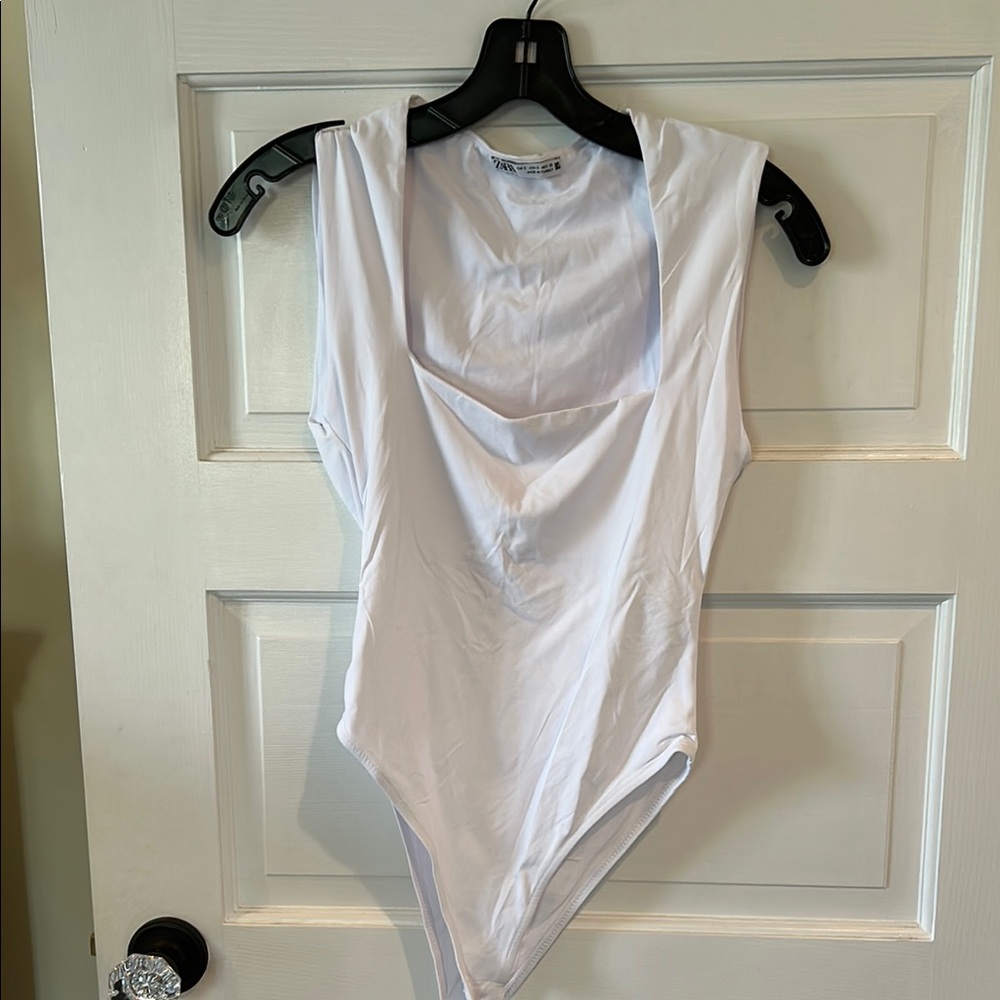 Zara White Sleeveless Bodysuit